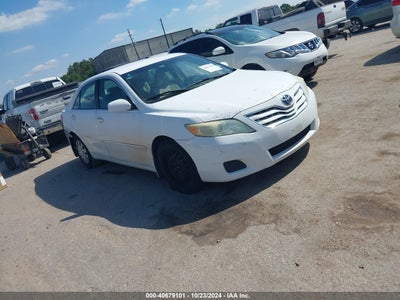 TOYOTA CAMRY 2010