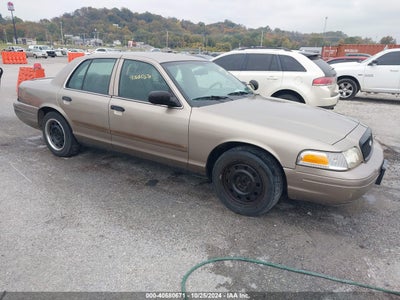 FORD CROWN VICTORIA 2011