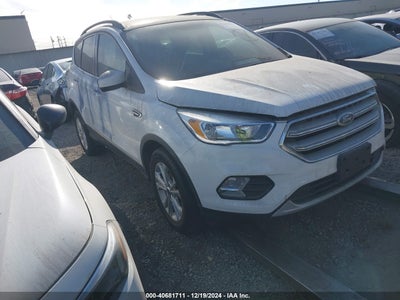 FORD ESCAPE SE 2018