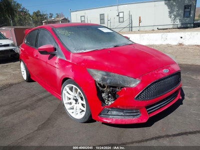 FORD FOCUS ST 2017