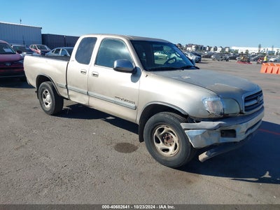 TOYOTA TUNDRA 2002