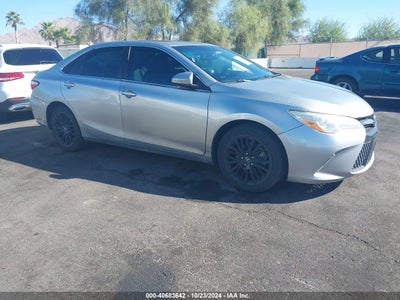 TOYOTA CAMRY 2016