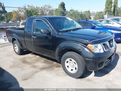 NISSAN FRONTIER 2014