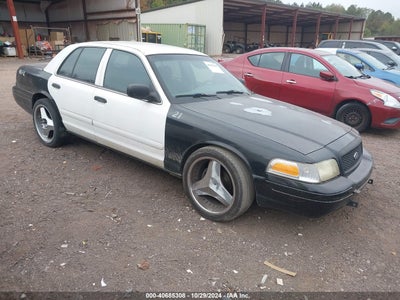 FORD CROWN VICTORIA 2005