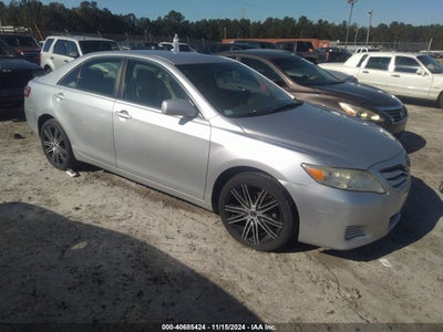 TOYOTA CAMRY 2011
