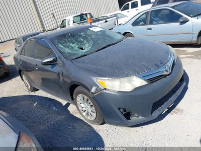 TOYOTA CAMRY 2014