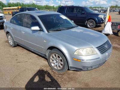 VOLKSWAGEN PASSAT 2003