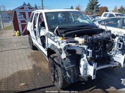 JEEP GRAND CHEROKEE 2024