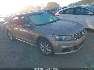 VOLKSWAGEN PASSAT 2016