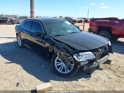 CHRYSLER 300 2019