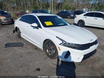 KIA K5 2023