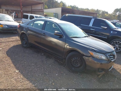 TOYOTA CAMRY 2011
