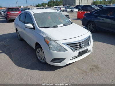NISSAN VERSA 2016
