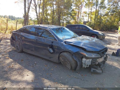 TOYOTA AVALON 2019