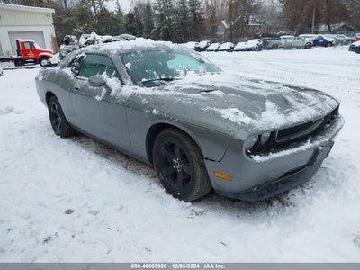 DODGE CHALLENGER 2011