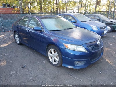 TOYOTA CAMRY 2011