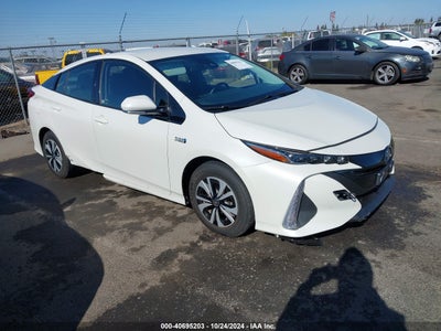 TOYOTA PRIUS PRIME 2018