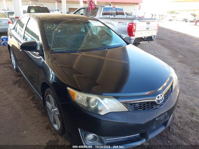 TOYOTA CAMRY 2012