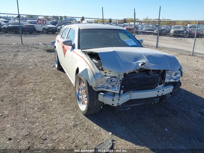 DODGE MAGNUM 2005