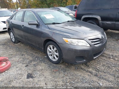 TOYOTA CAMRY 2011