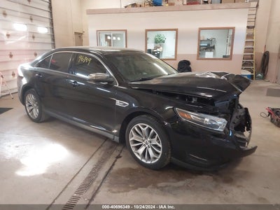 FORD TAURUS 2017