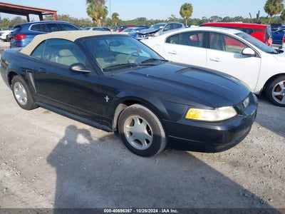 FORD MUSTANG 2000