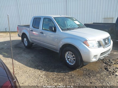 NISSAN FRONTIER 2017