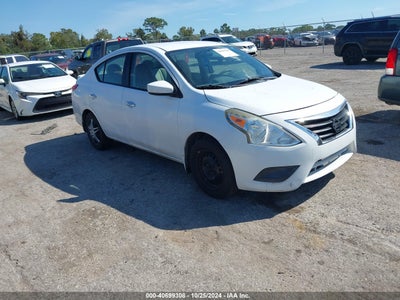 NISSAN VERSA 2015