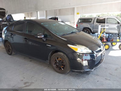 TOYOTA PRIUS 2011