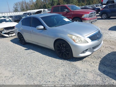 INFINITI JOURNEY 2013