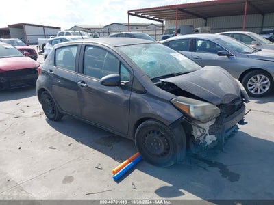 TOYOTA YARIS 2015