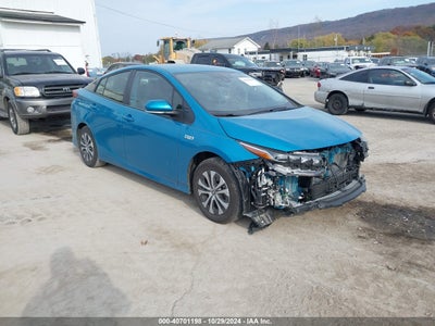 TOYOTA PRIUS PRIME 2022