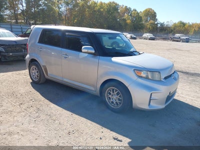 SCION XB 2012
