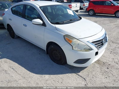 NISSAN VERSA 2015