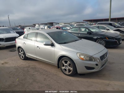 VOLVO S60 2012