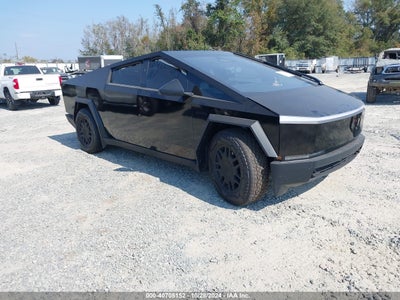 TESLA CYBERTRUCK 2024