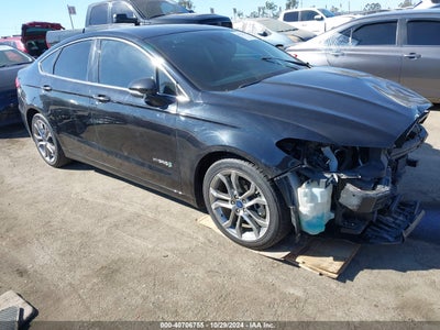 FORD FUSION HYBRID 2019
