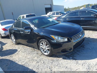 NISSAN MAXIMA 2011