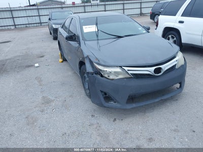TOYOTA CAMRY 2014