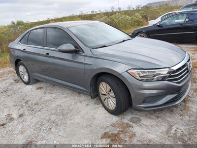 VOLKSWAGEN JETTA 2019