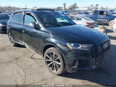 AUDI Q7 2021