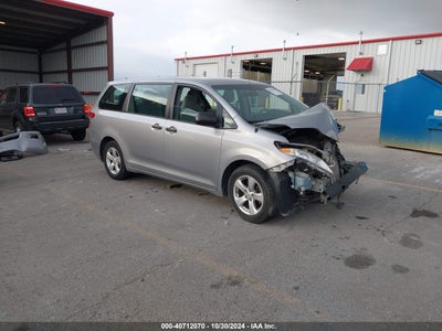 TOYOTA SIENNA 2014