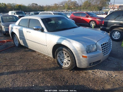 CHRYSLER 300 2010