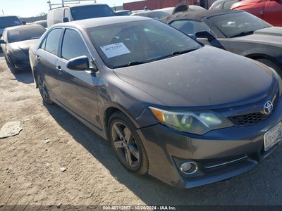 TOYOTA CAMRY 2014