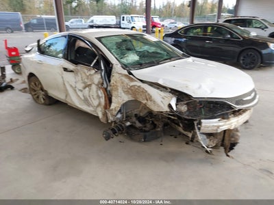 CHRYSLER 200 2015