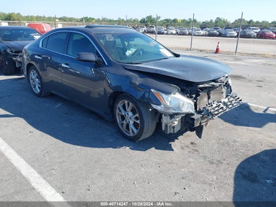 NISSAN MAXIMA 2012
