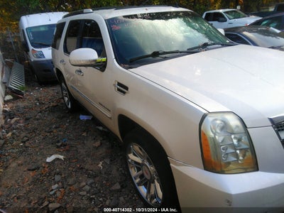 CADILLAC ESCALADE 2011