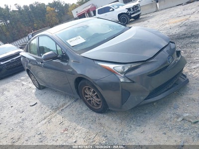 TOYOTA PRIUS 2017