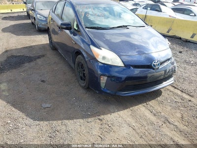 TOYOTA PRIUS 2013
