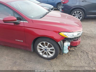 FORD FUSION HYBRID 2019